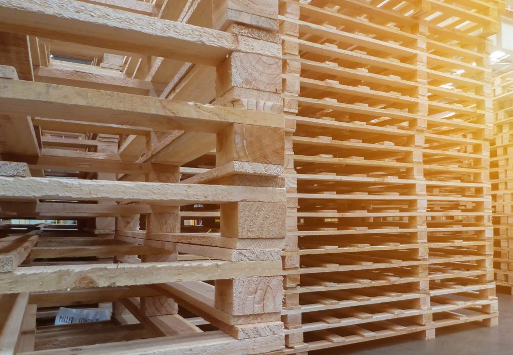 Barbarie PALOX bois et palettes de fabrication 100% française Le groupe Familial, BARBARIE est spécialisé dans la fabrication de palox, caisses en bois pour le transport et le stockage des fruits et légumes et de palettes spéciales pour le transport et la logistique. Il est le leader européen de la fabrication de palox.